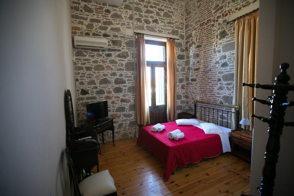 Olympias Boutique Hotel Mytilíni Zewnętrze zdjęcie