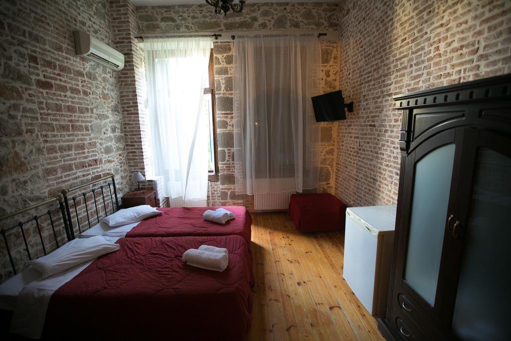 Olympias Boutique Hotel Mytilíni Zewnętrze zdjęcie